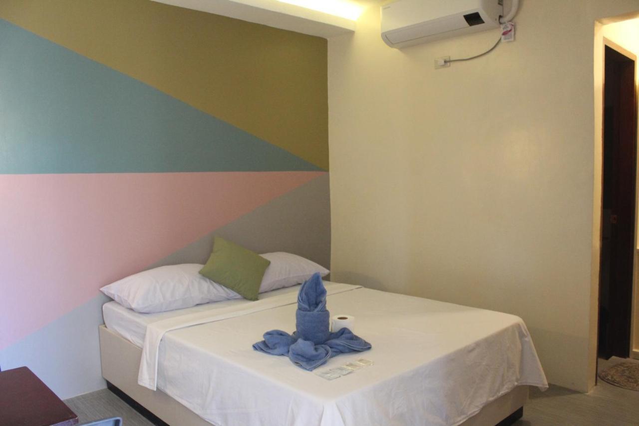 Ninie'S Place Puerto Princesa Dış mekan fotoğraf