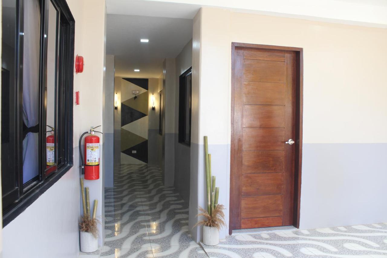 Ninie'S Place Puerto Princesa Dış mekan fotoğraf