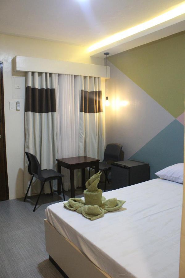 Ninie'S Place Puerto Princesa Dış mekan fotoğraf
