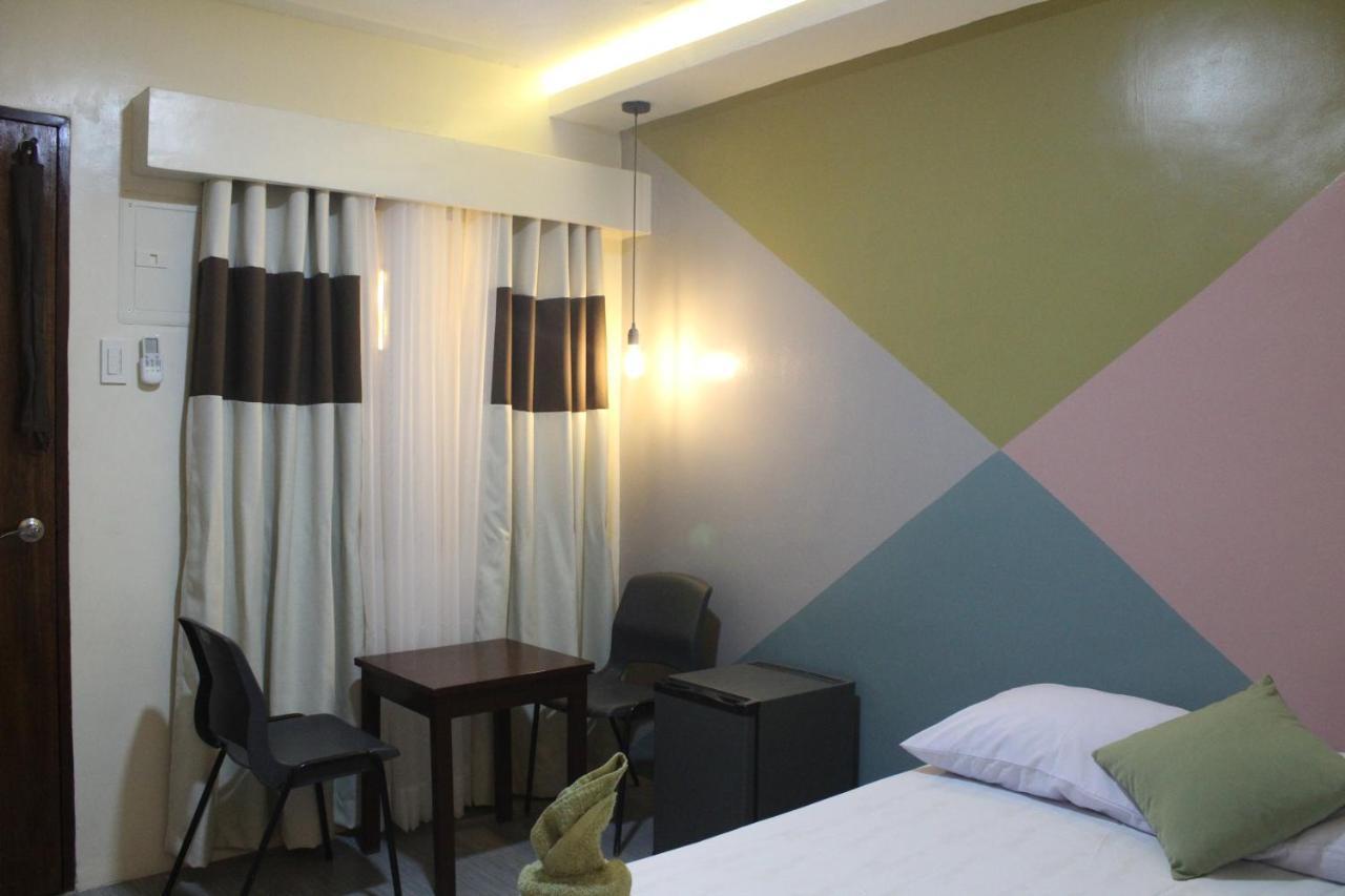 Ninie'S Place Puerto Princesa Dış mekan fotoğraf