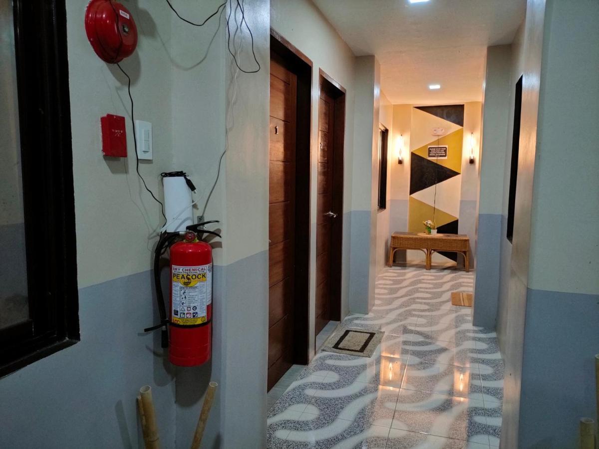 Ninie'S Place Puerto Princesa Dış mekan fotoğraf