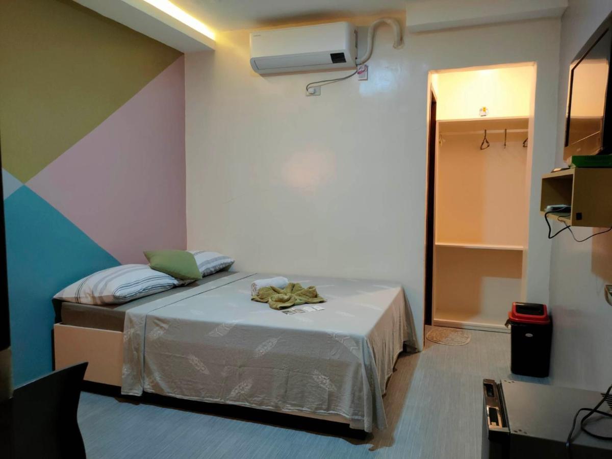 Ninie'S Place Puerto Princesa Dış mekan fotoğraf